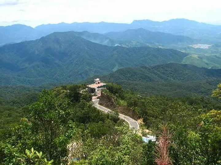 Tận dụng 